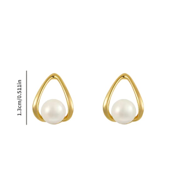 Gold and Pearl Geometric Stud Earrings - Picture 3 of 4